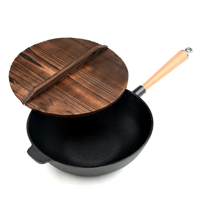 Wok in ghisa pre-stagionata da 31 cm con manico singolo